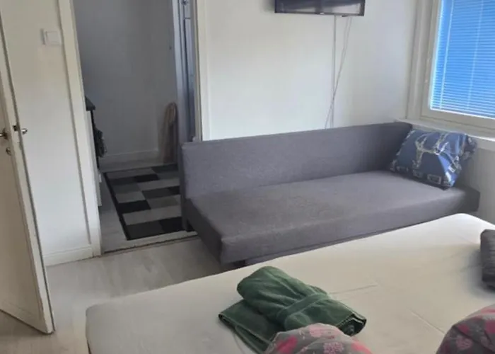 Centric Cozy Entire In Kallio, Хельсинки